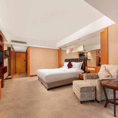 Empark Grand Hotel Xi'An Xi'an  Exterior photo