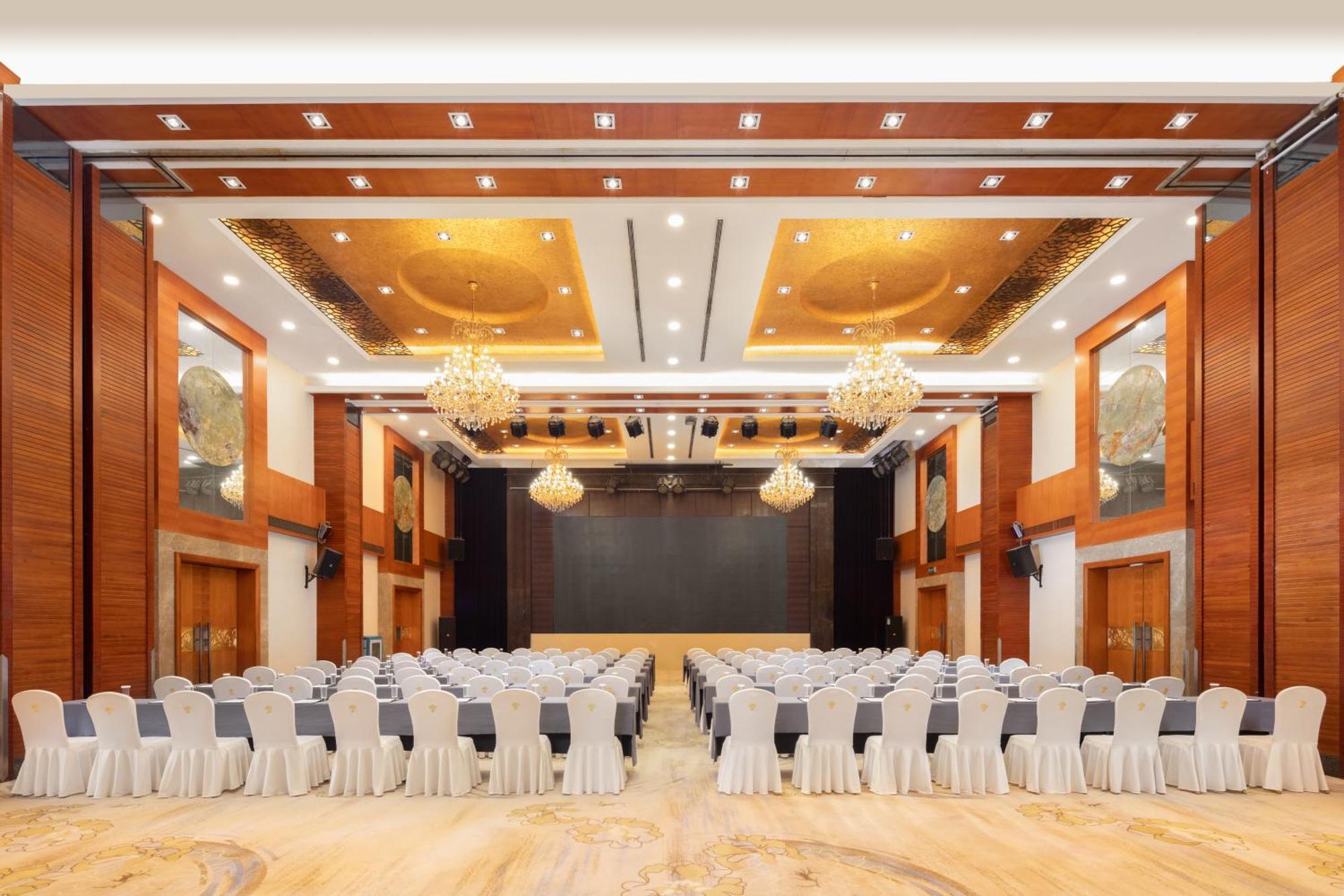 Empark Grand Hotel Xi'An Xi'an  Exterior photo